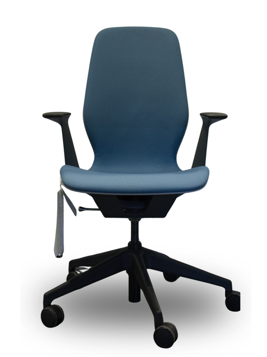 STEELCASE | SILQ