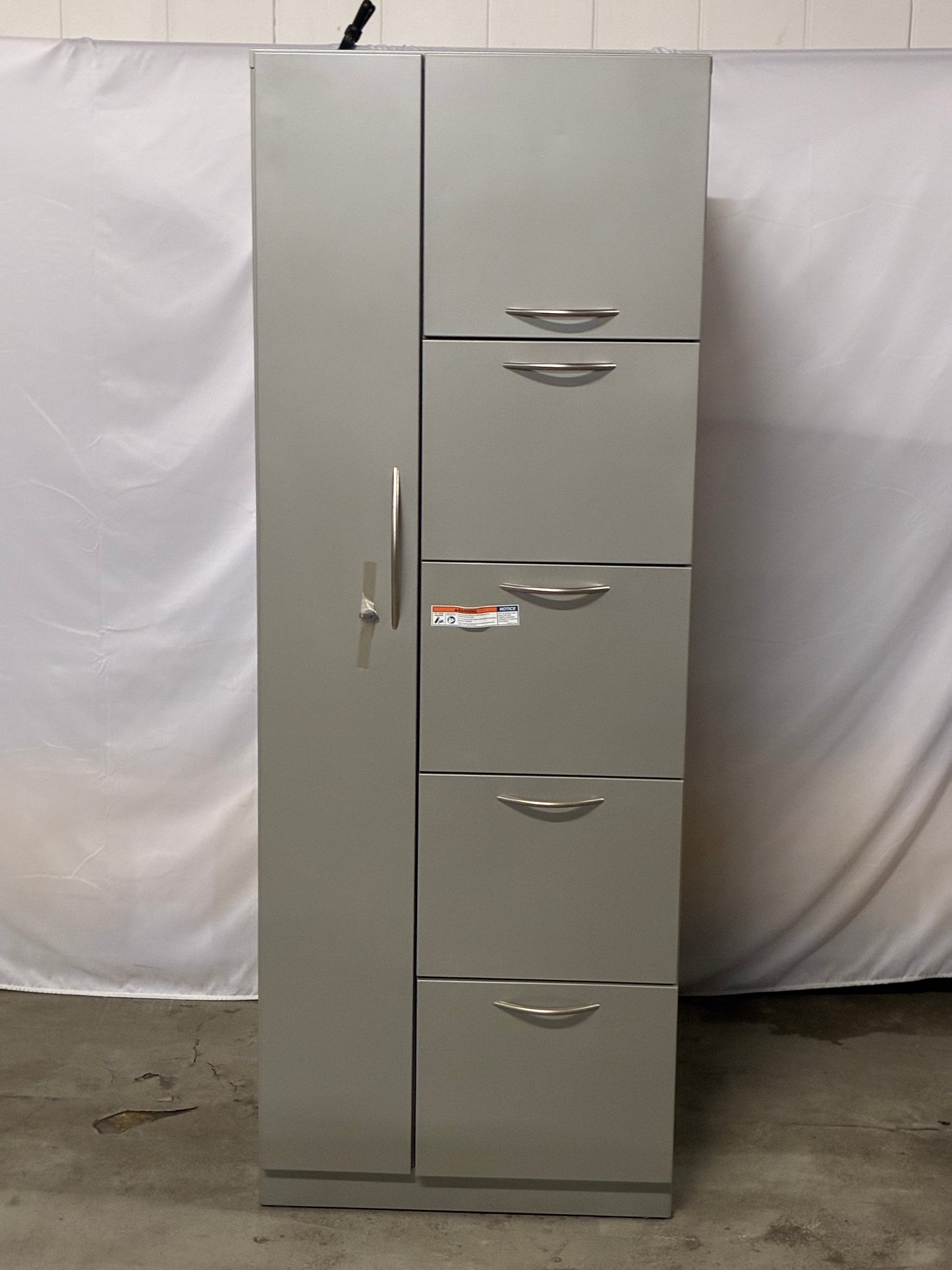 STEELCASE | STORAGE TOWER (LEFT-HAND)