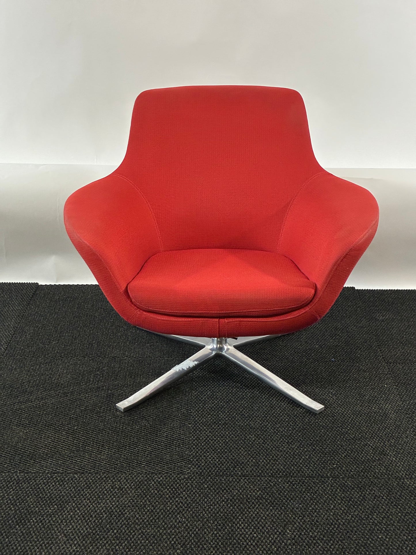 COALESSE | BOB LOUNGE CHAIR