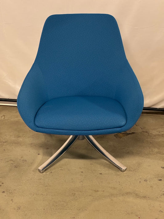 9TO5 SEATING | LILLY LOUNGE CHAIR