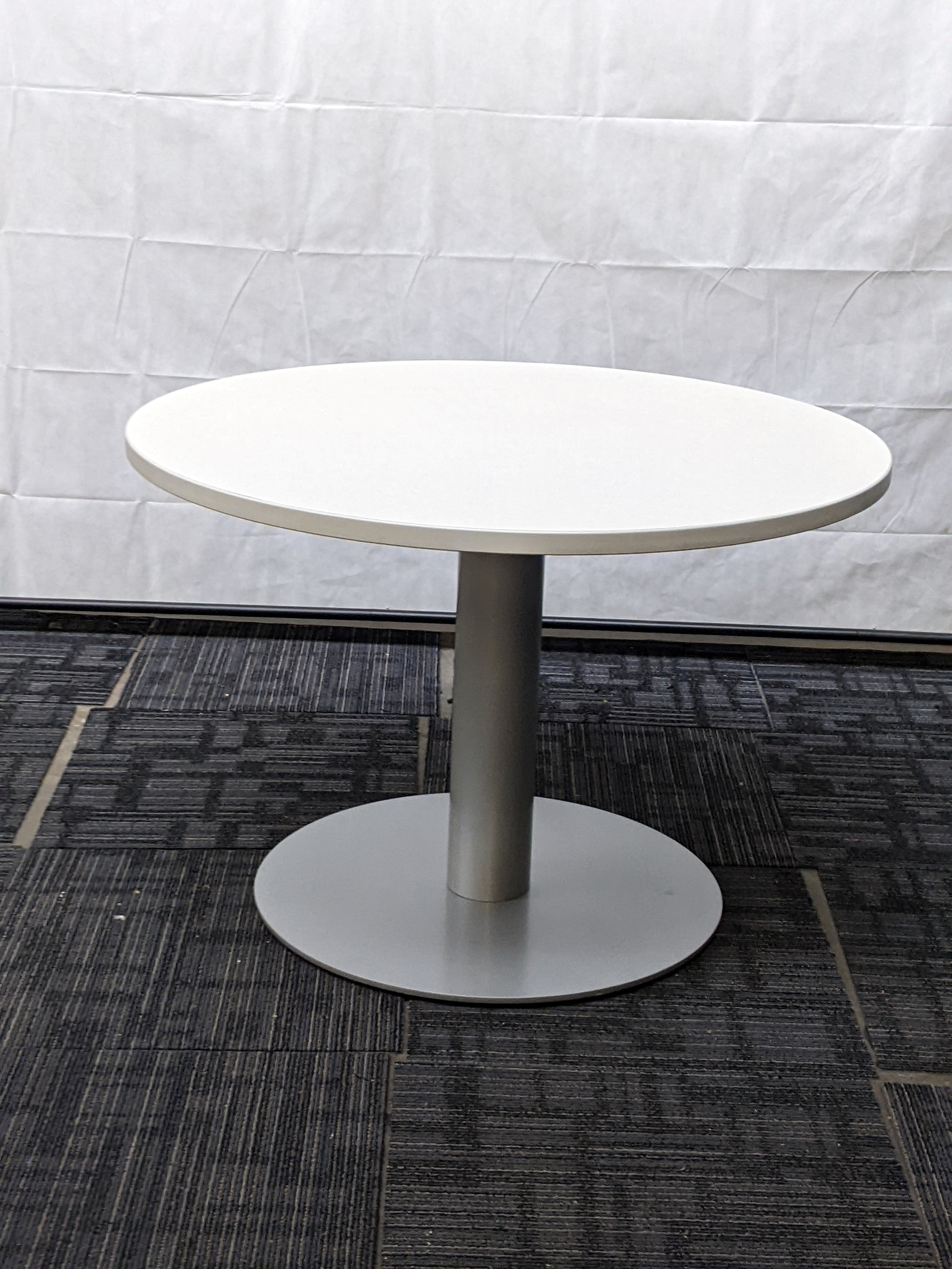 STEELCASE ROUND TABLE 42D – Storr PreOwned