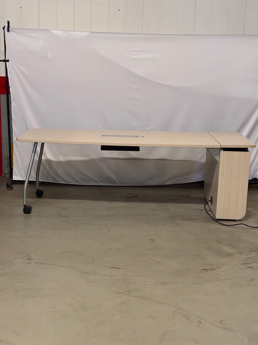 STEELCASE | VERB ACTIVE MEDIA TABLE W/TV