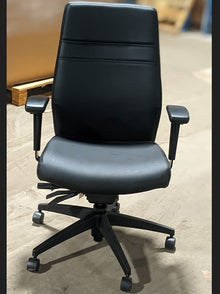 Black Luxhide Task Chair