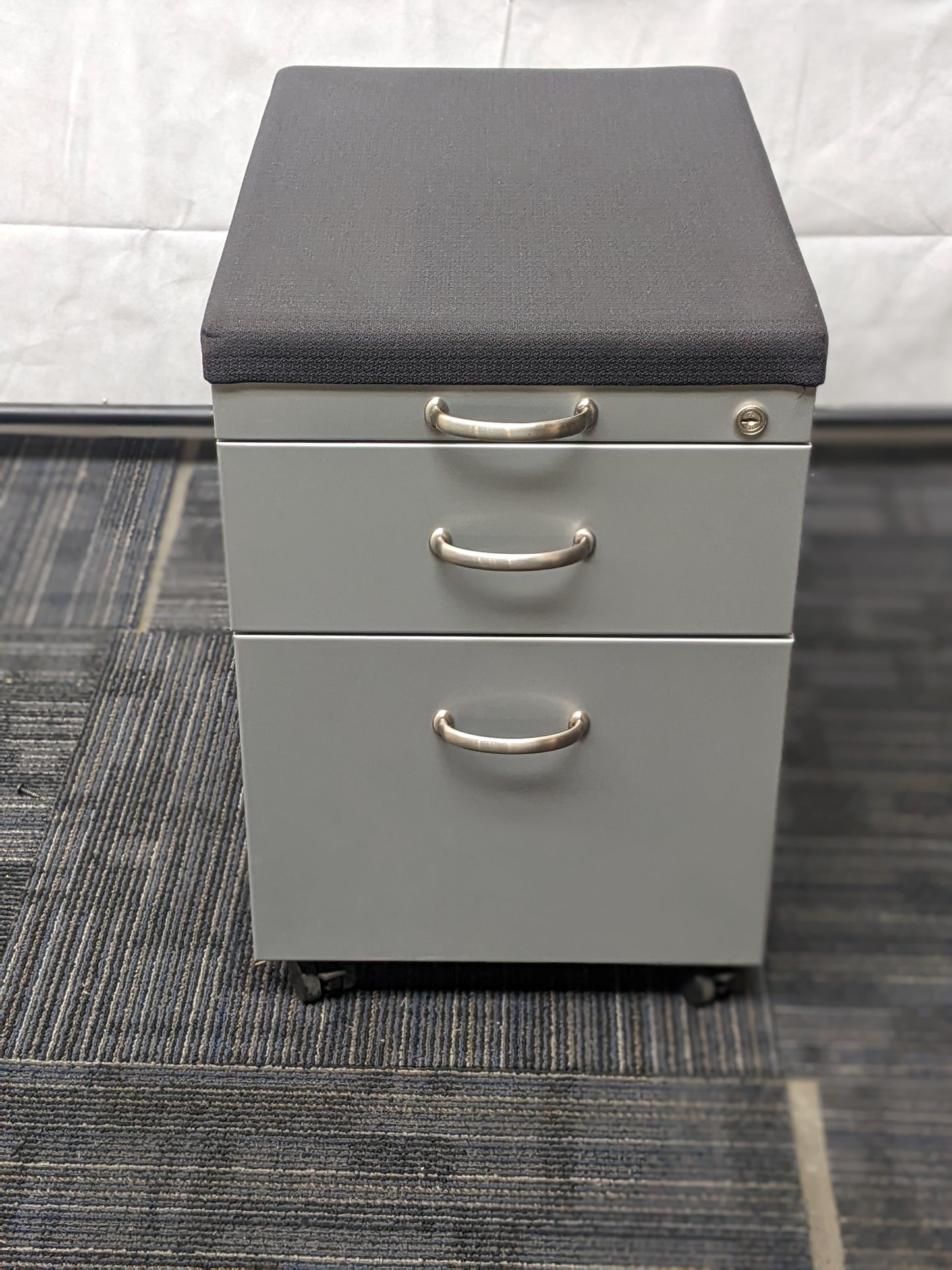 TURNSTONE BOX/FILE MOBILE PEDESTAL W/SEAT CUSHION