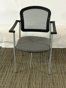 CLEAR DESIGN | KULE 2 SIDE CHAIR