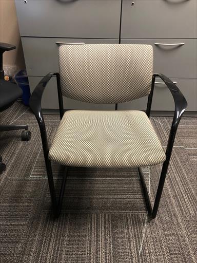 STEELCASE PLAYER STACK CHAIR SLED BASE