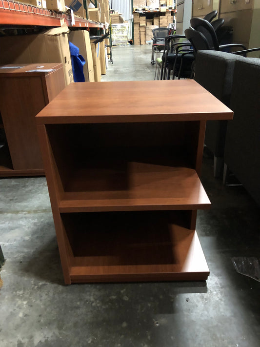 STEELCASE CURRENCY CORNER BOOKCASE 24W X 24D CHERRY